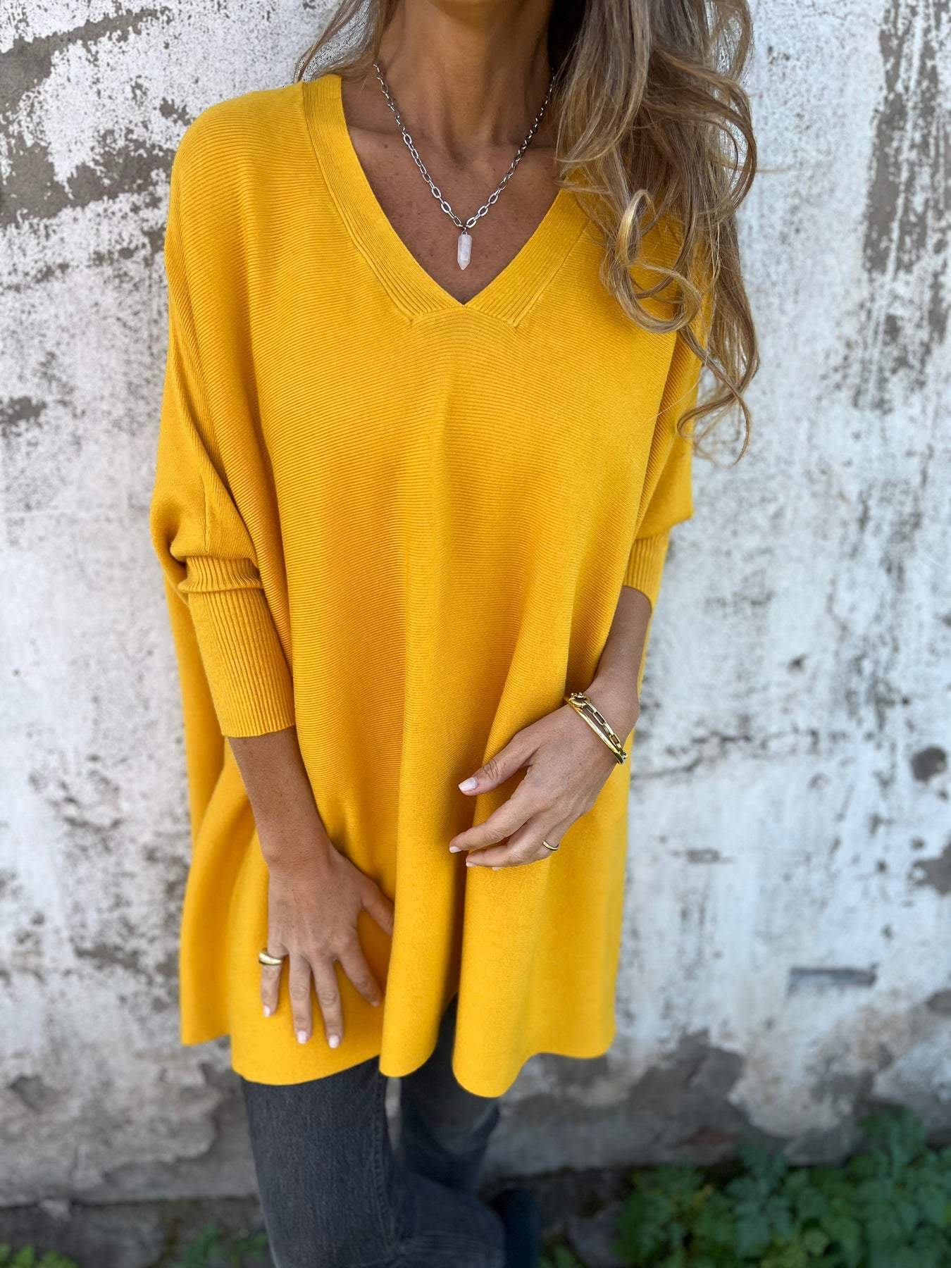 Willow | Women's Swing V-Neck Tunic Pullover