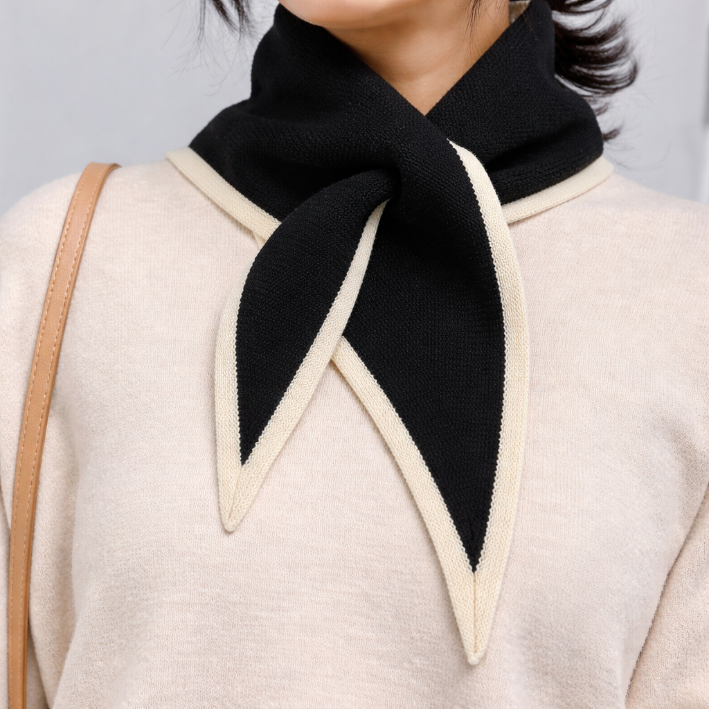 Phoebe | Women’s Knit Triangle Scarf