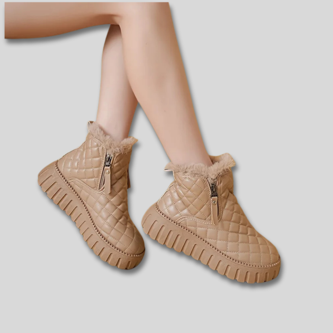 Wynonna | Women's Platform Winter Boots with a Quilted, Puffer-Style Upper