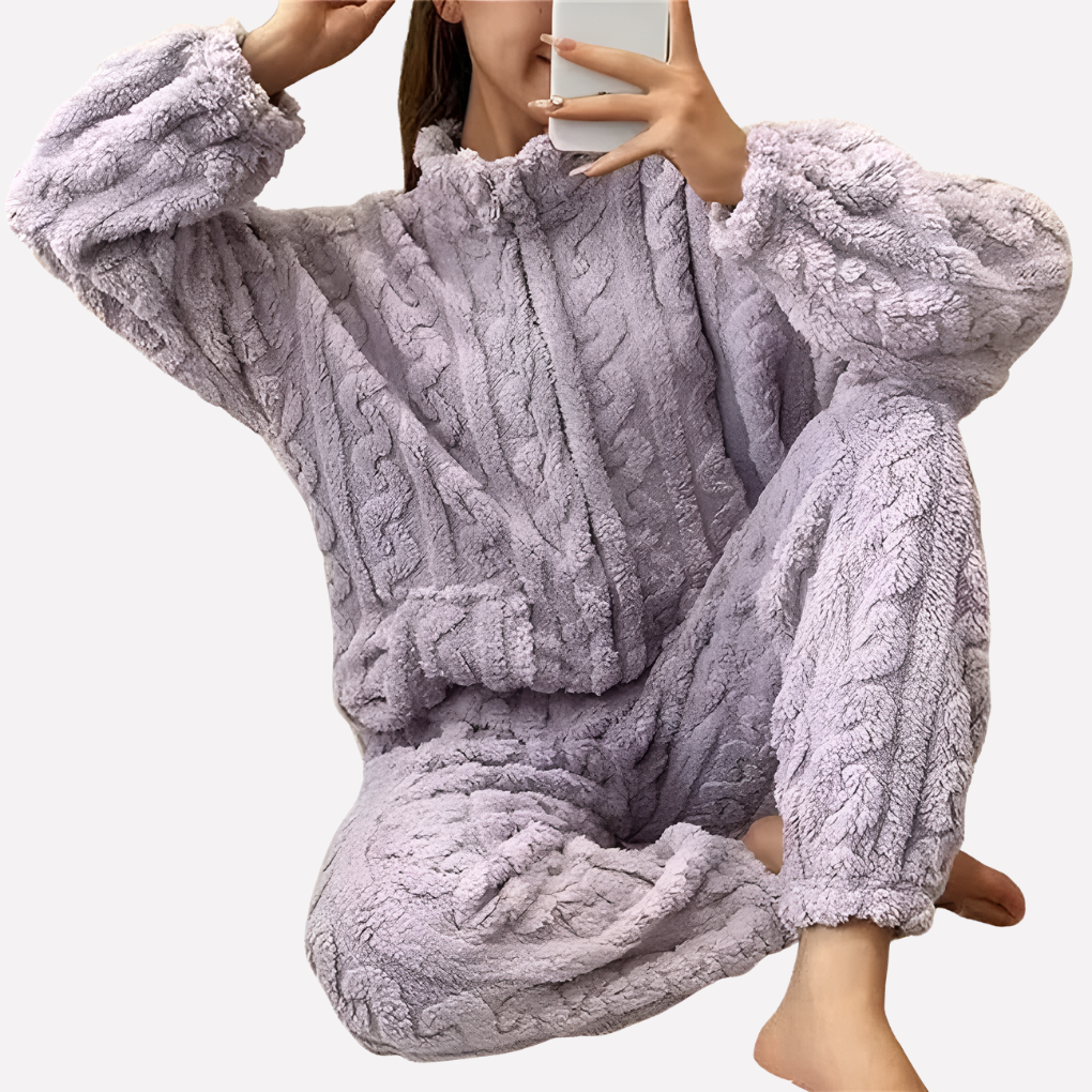 Nadia | Women’s Fleece Pajamas Set