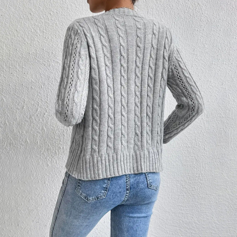 Fenwick | Women's Cropped Cable Knit Button Front Cardigan