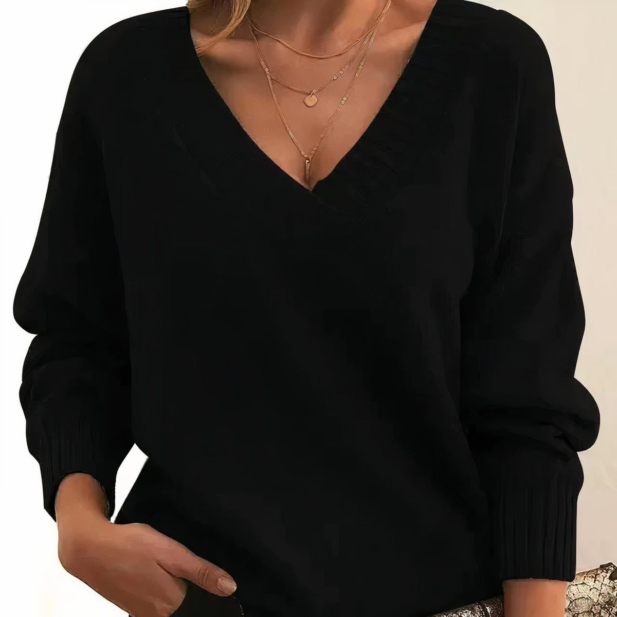 Beatrix | Women's Oversized Knit Sweater with Deep V-Neck and Ribbed Cuffs
