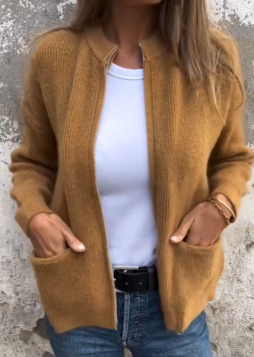 Solveig | Women's Ribbed Knit Zip Up Cardigan