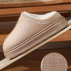 Daisy | Women’s Fuzzy Platform Slippers