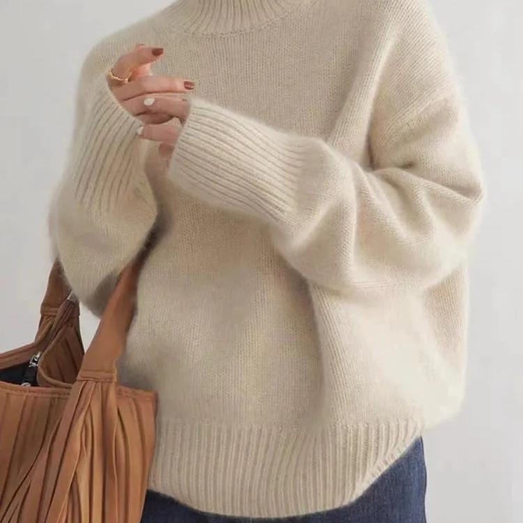 Katarina | Women's Oversized Turtleneck Sweater