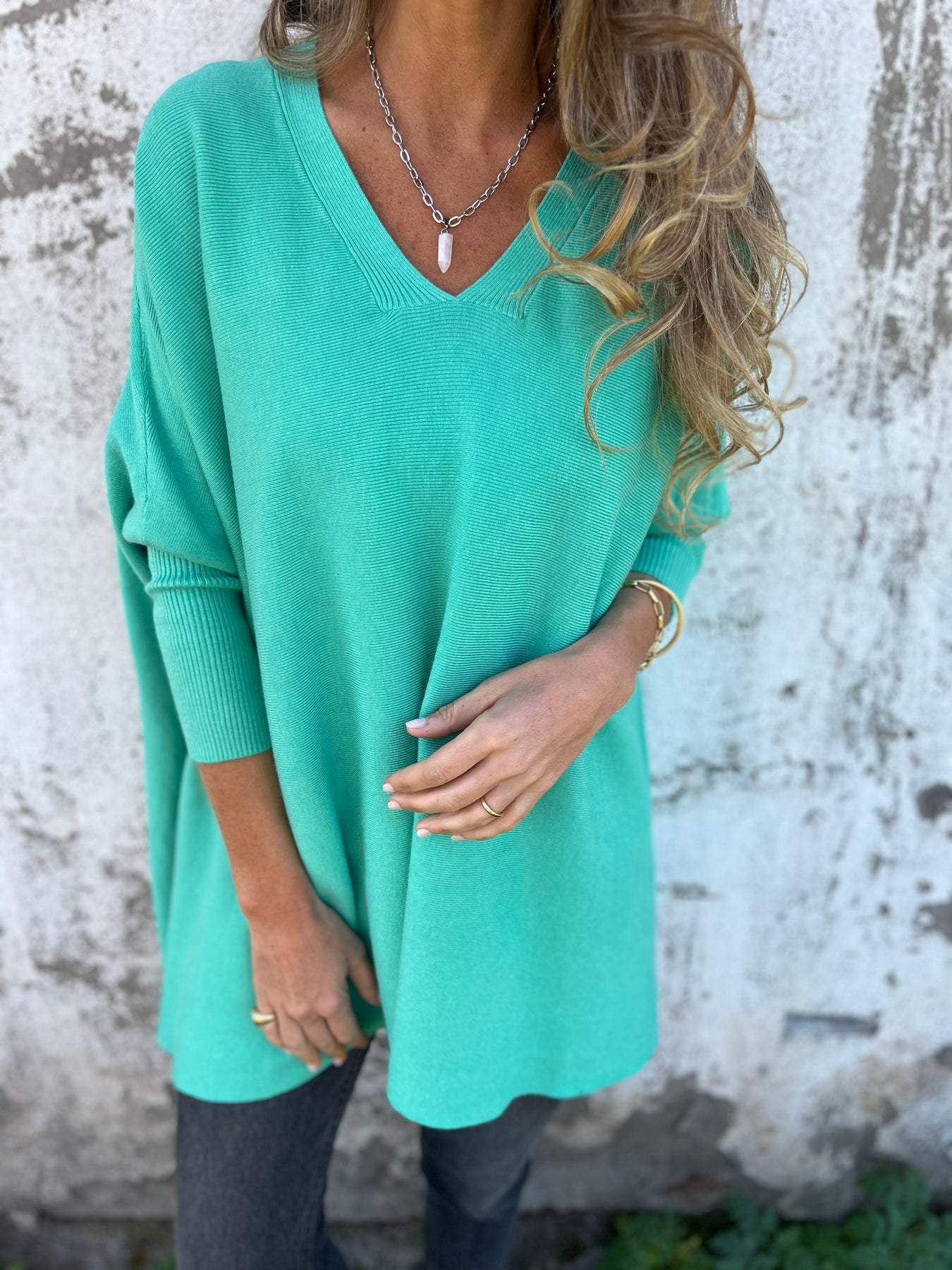 Willow | Women's Swing V-Neck Tunic Pullover