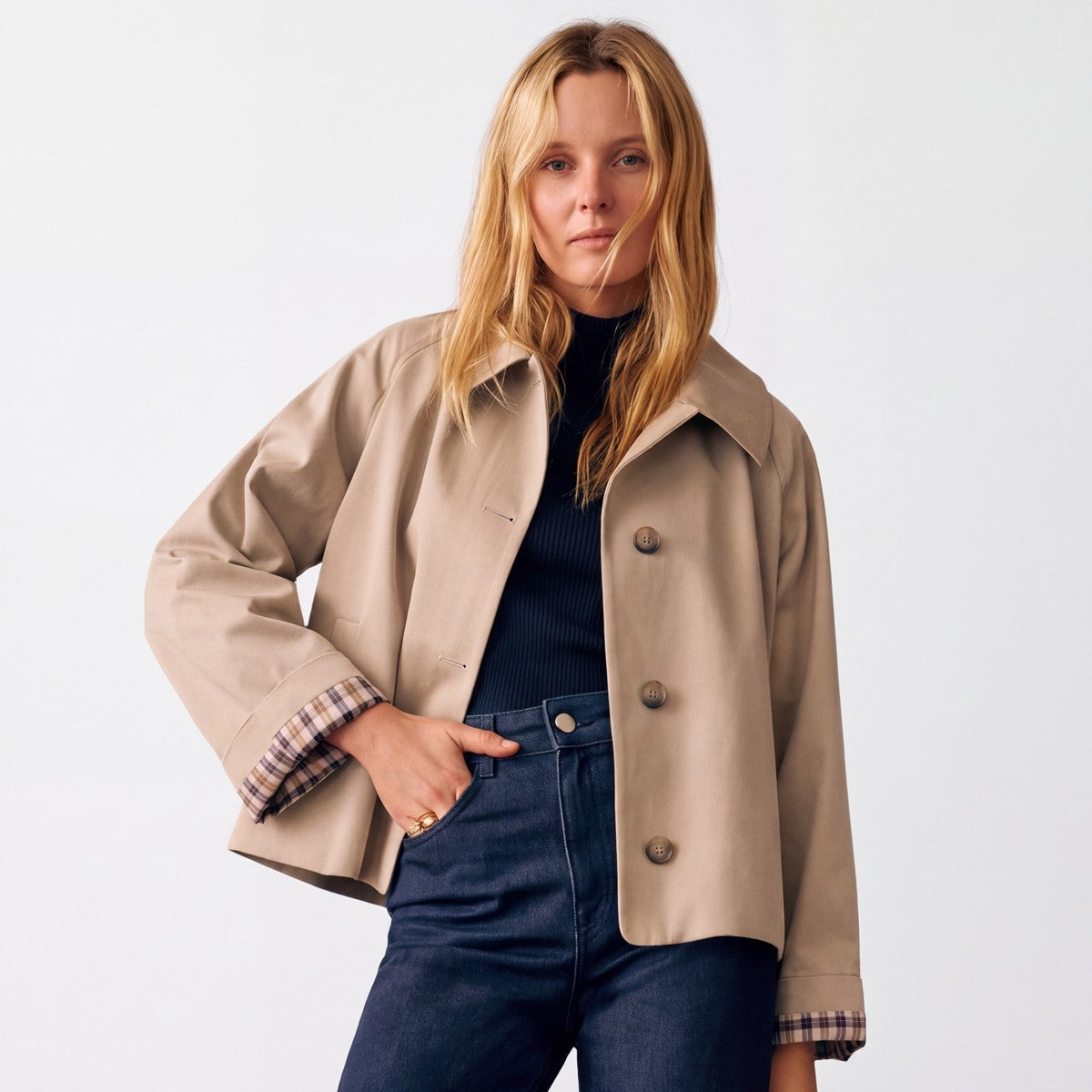 Beatrix | Women's Oversized Cropped Trench Jacket with Notch Lapel