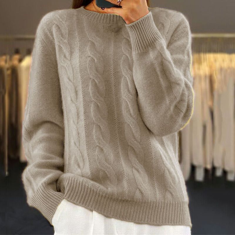 Odessa | Women's Cable Knit Crew Neck Pullover Sweater