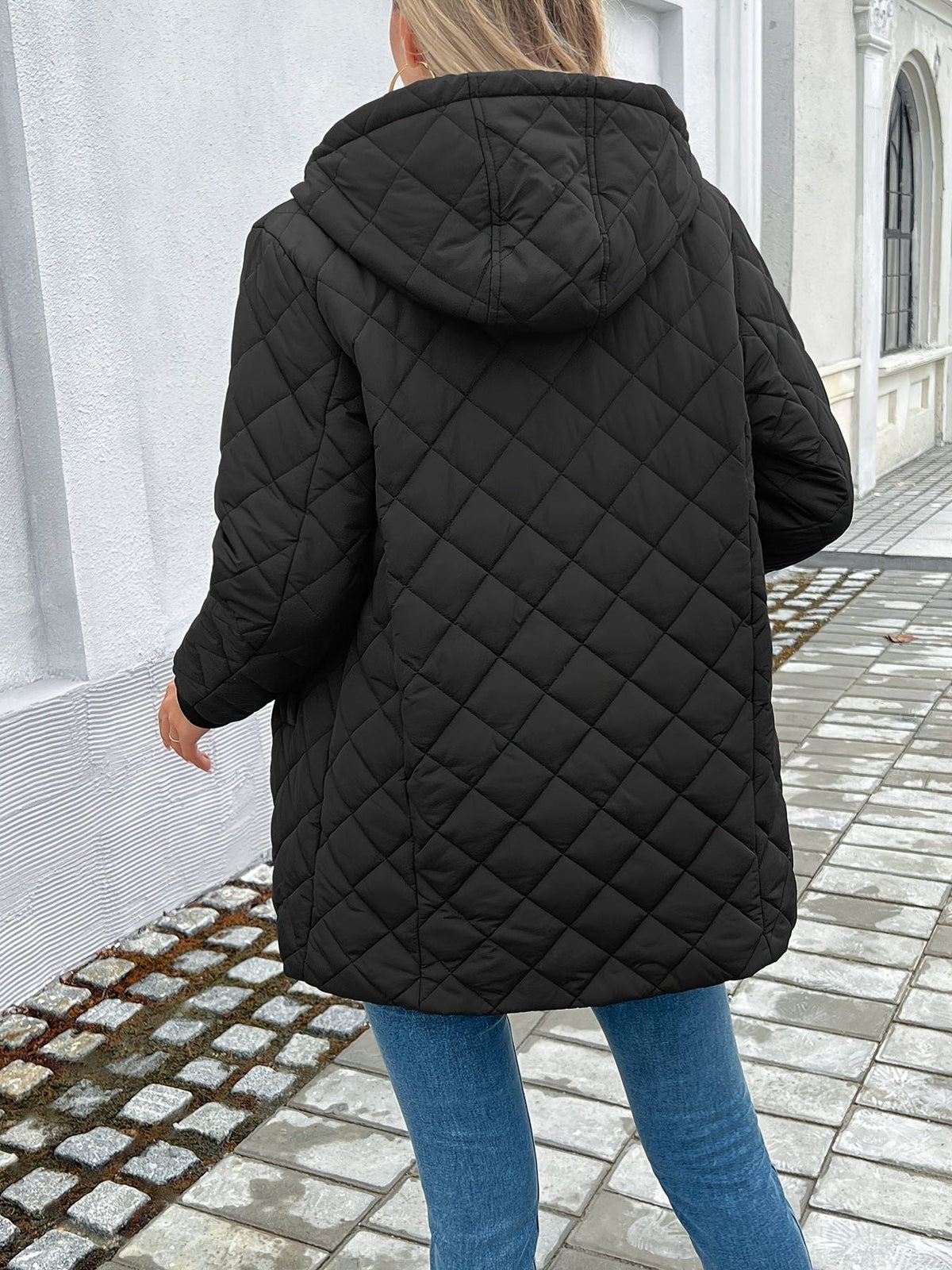 Thaïs | Women's Diamond Quilted Puffer Jacket with Plush Lined Hood