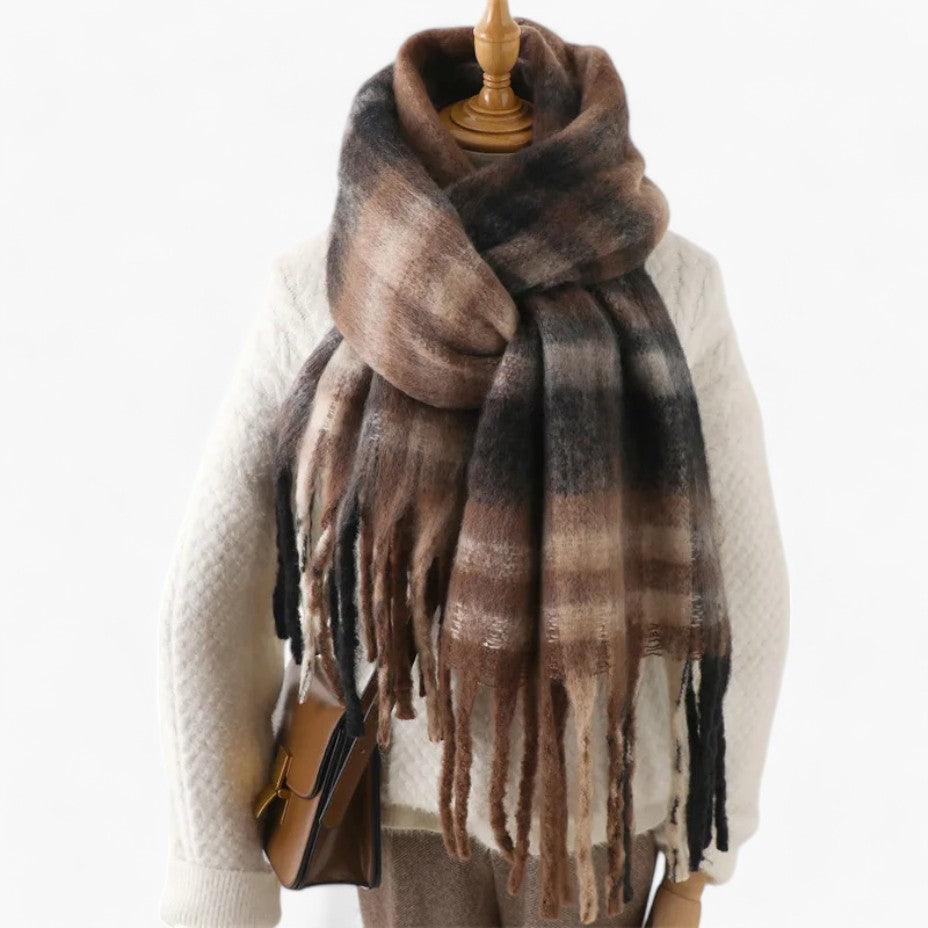 Greta | Women’s Plaid Blanket Scarf with Tassels